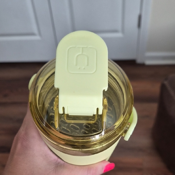 Brumate Multishaker - Picture 2 of 3